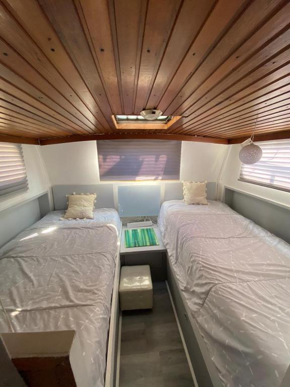 Bateau Fellowship nuit insolite Languedoc Roussillon Narbonne 5