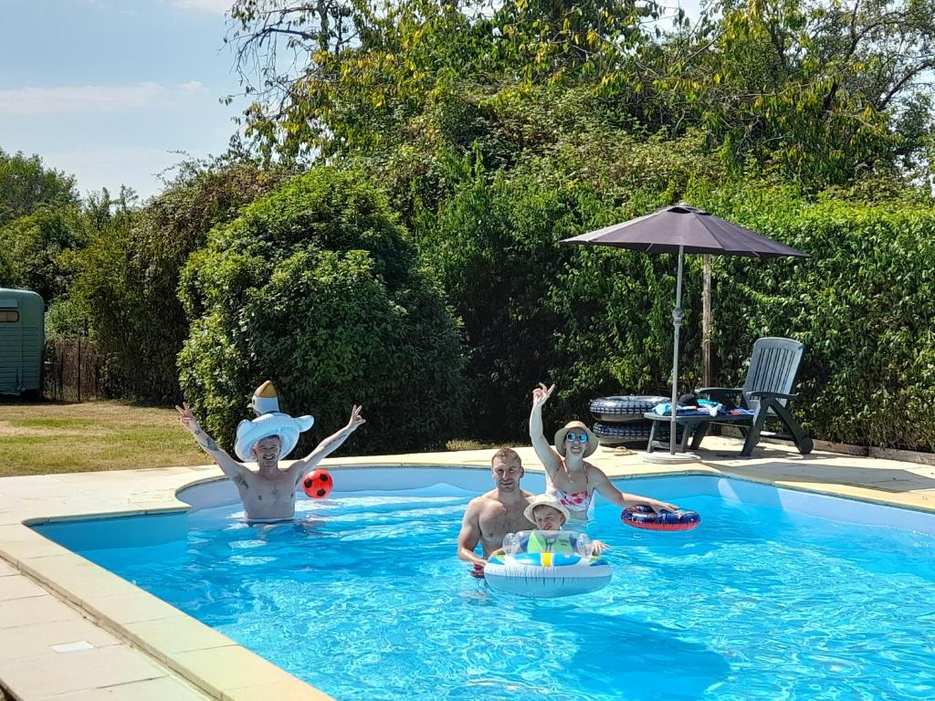 Bellevues Glamping and Camping nuit insolite Region non trouvee Merignac 17