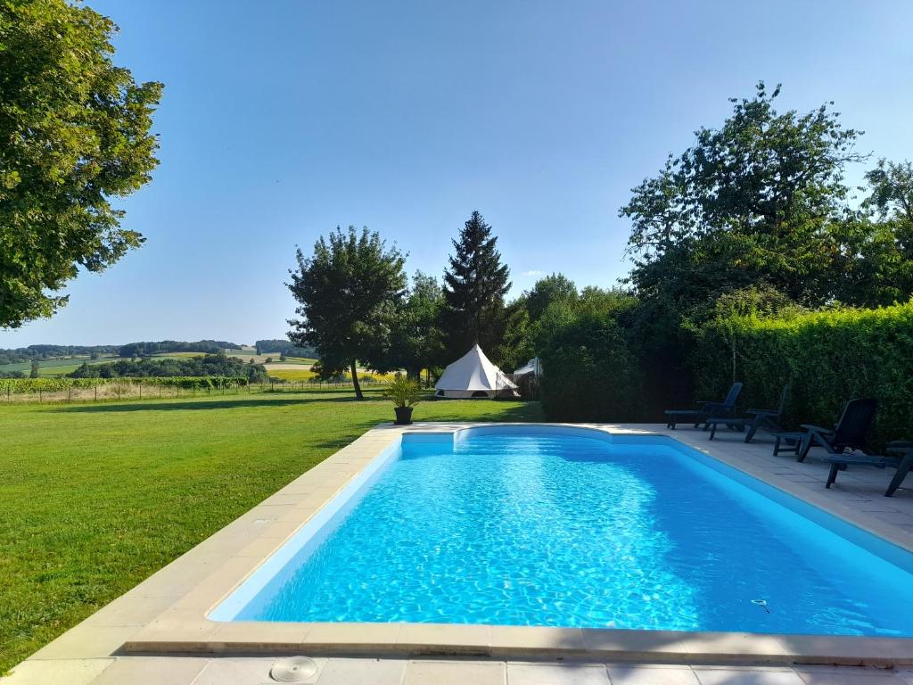 Bellevues Glamping and Camping nuit insolite Region non trouvee Merignac 3