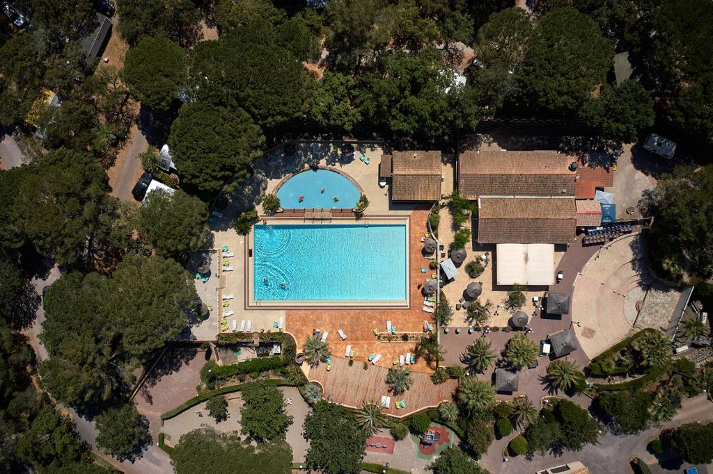 Glamping Frejus nuit insolite Provence Alpes Cote dAzur Roquebrune sur Argens 19