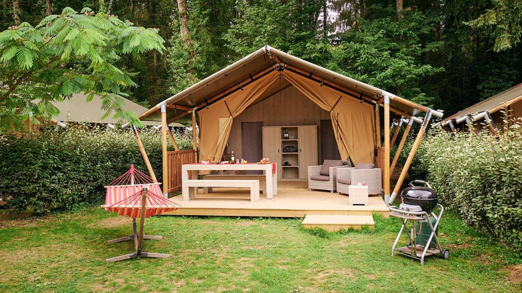 Glamping Les Eyzies nuit insolite Aquitaine Carmensac 11