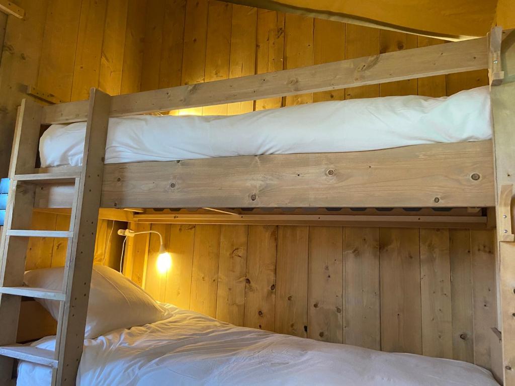 LODGE Champetre Glamping nuit insolite Region non trouvee Chadenac 1