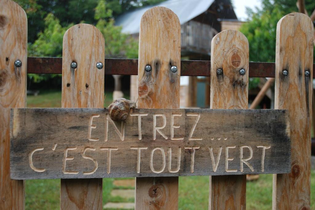 La Cabane Du Verger nuit insolite Bourgogne Salives 8