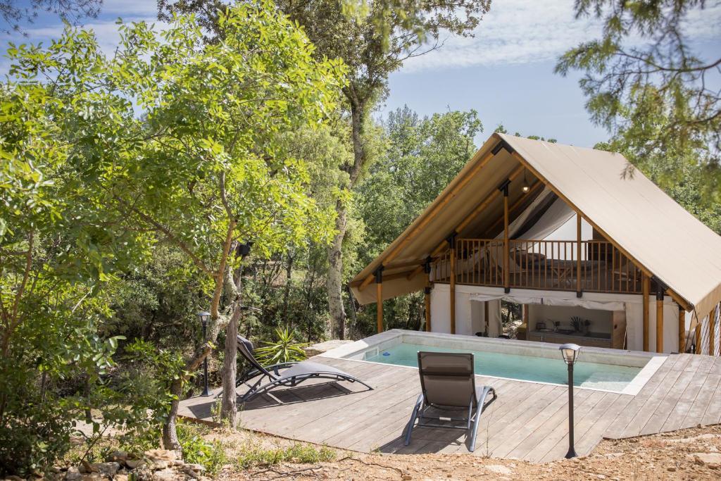 Le lodge de la Catouniere nuit insolite Languedoc Roussillon Castillon du Gard