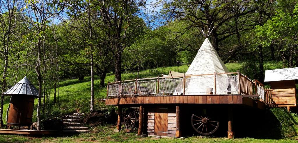 Le tipi a Marie deconnectez vous nuit insolite Midi Pyrenees Cambounes 4