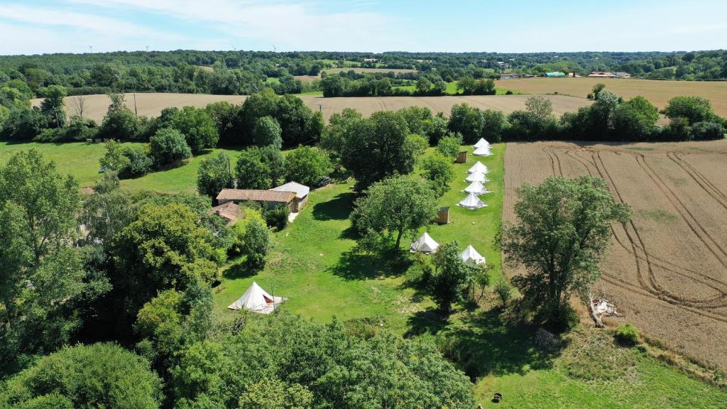 Lecolodge des champs nuit insolite Deux Sevres Prailles 3