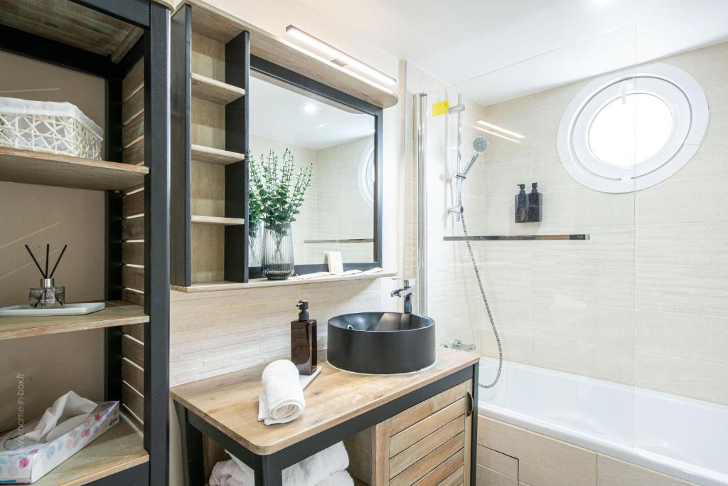 Maison sur L'eau nuit insolite à Île-de-France Cergy