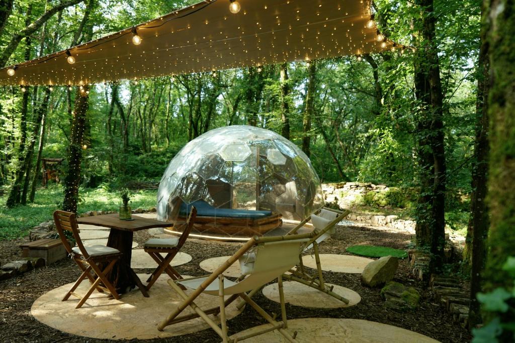 O Pays Des Bois Hebergements insolites en pleine nature nuit insolite Rhone Alpes Parmilieu 8