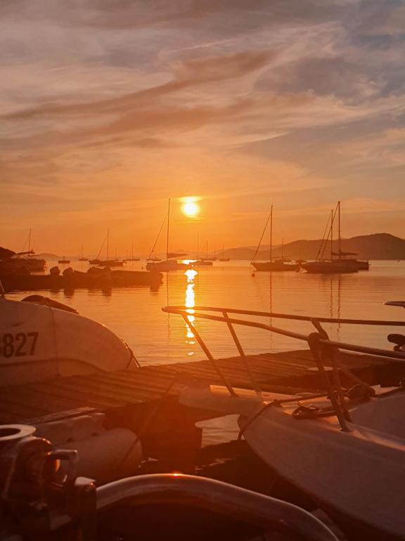 Porquerolles Nuit insolite a bord du Defi Fou nuit insolite Region non trouvee Porquerolles 3