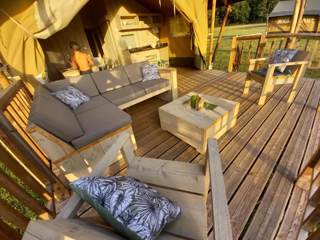 SAFARI LODGE MONPAZIER en pleine nature nuit insolite Aquitaine Saint Cassien 12