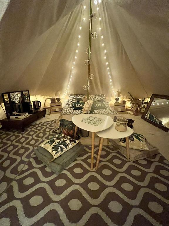 Tente Lodge spa MFG chez CC nuit insolite Provence Alpes Cote dAzur Cantaron 1