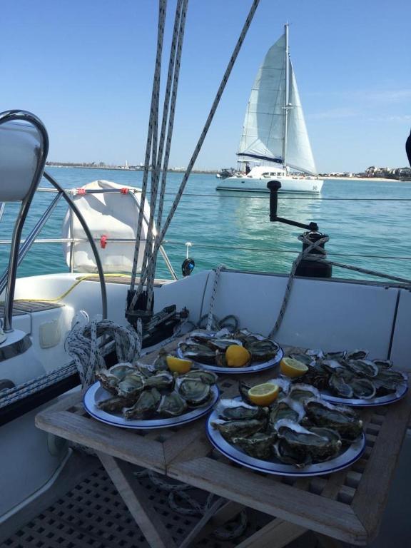 VOILIER ESTEREL nuit insolite à Région non trouvée La Rochelle