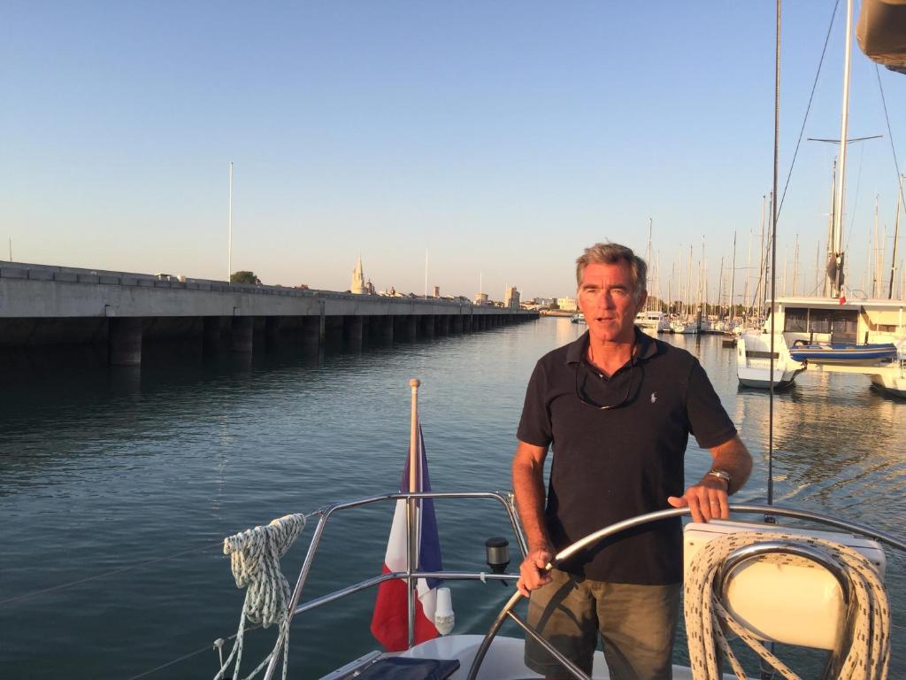 VOILIER ESTEREL nuit insolite à Région non trouvée La Rochelle