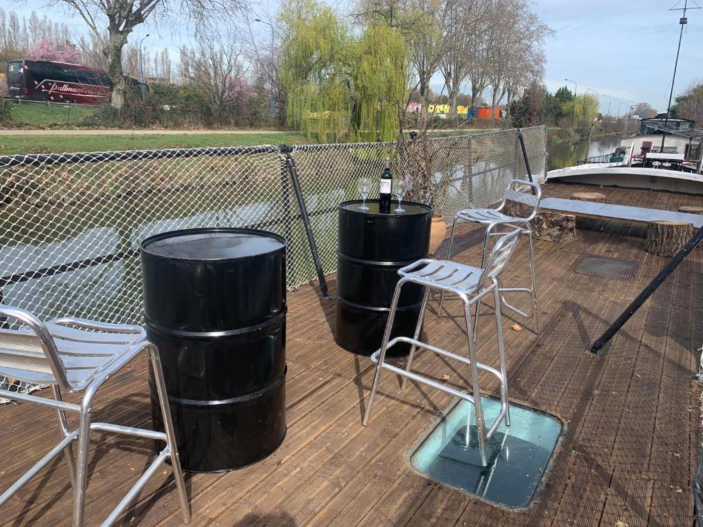 logement insolite dans peniche un air de vacances nuit insolite Midi Pyrenees Toulouse 16
