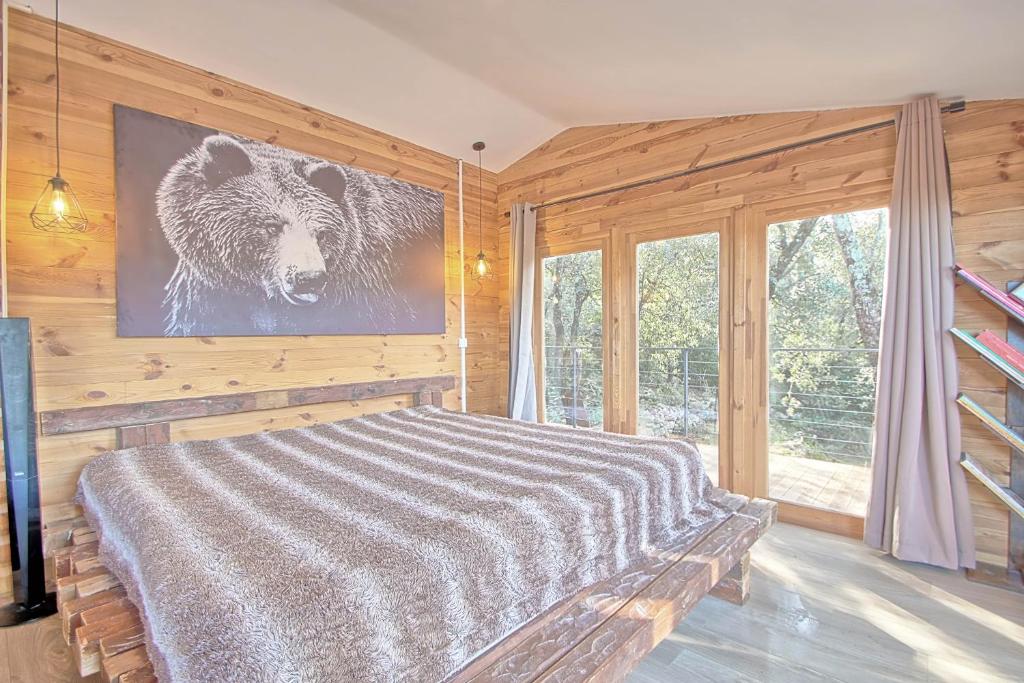 romantique cabane perchee avec spa vue panoramique Le Mas des faraches nuit insolite Provence Alpes Cote dAzur Sollies Toucas 16