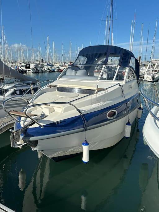 vedette pour séjour inoubliable nuit insolite à Région non trouvée La Rochelle